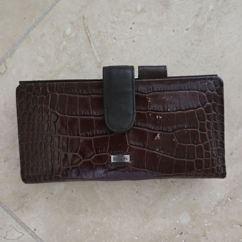 Vintage Rolfs Genuine Leather Crocodile Embossed Brown Wallet